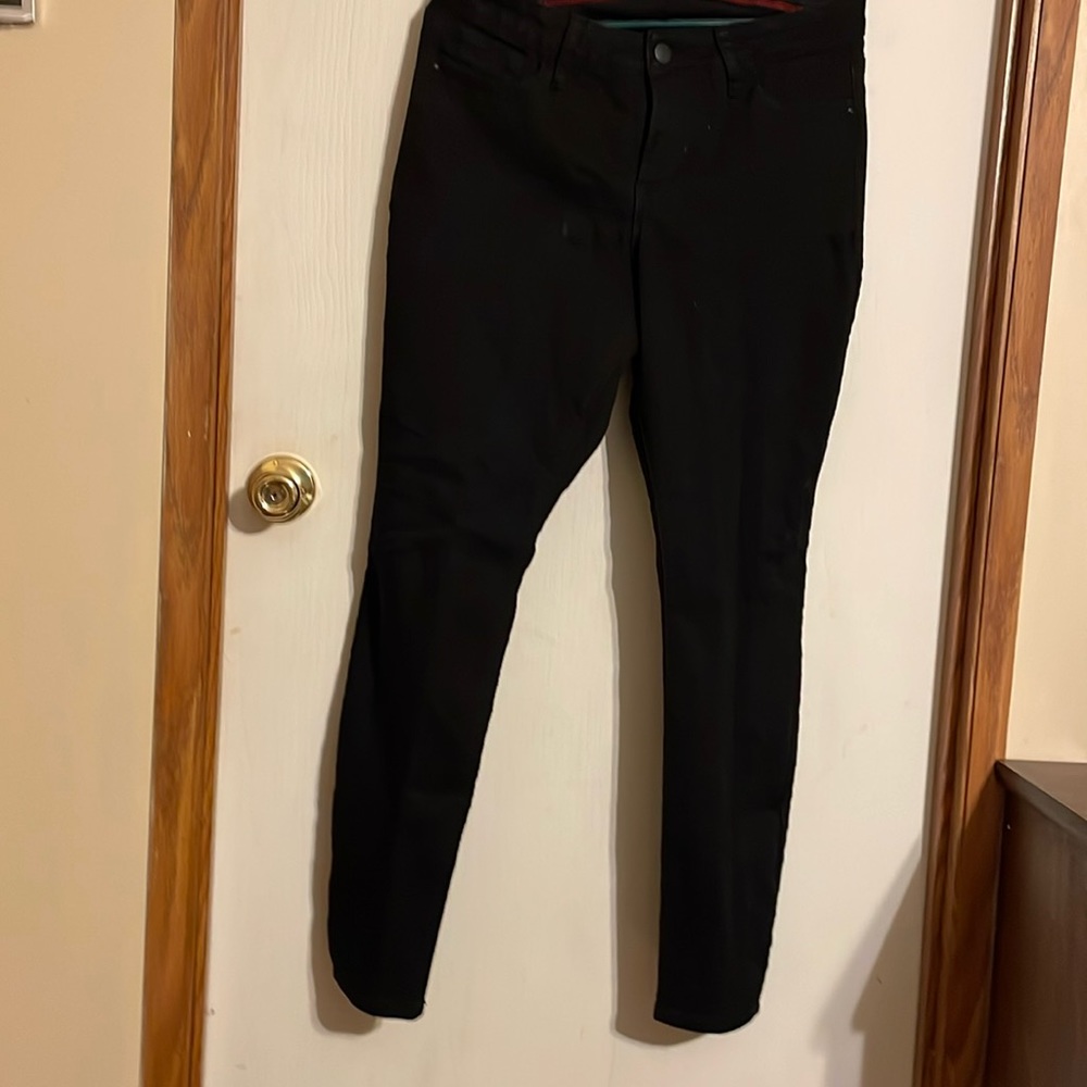 Black jeggings